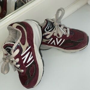 New Balance toddler 990v6 (size 6c)
